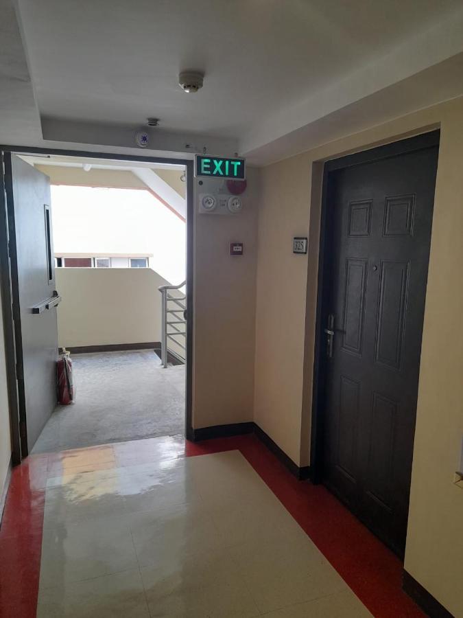 Lancris Residence Paranaque City Esterno foto